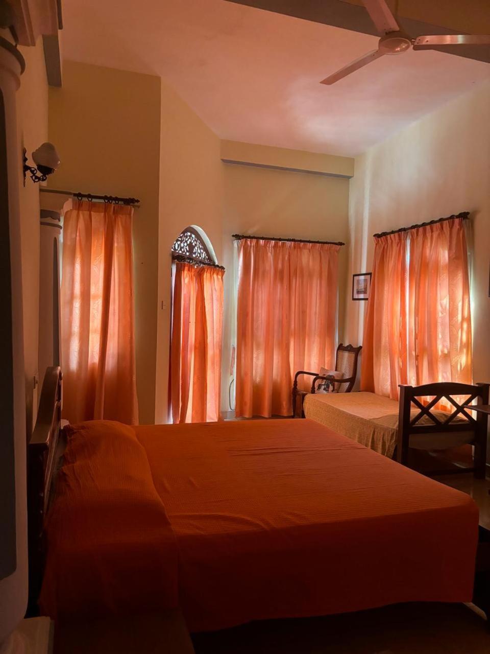 Village Inn Resort Негомбо Экстерьер фото