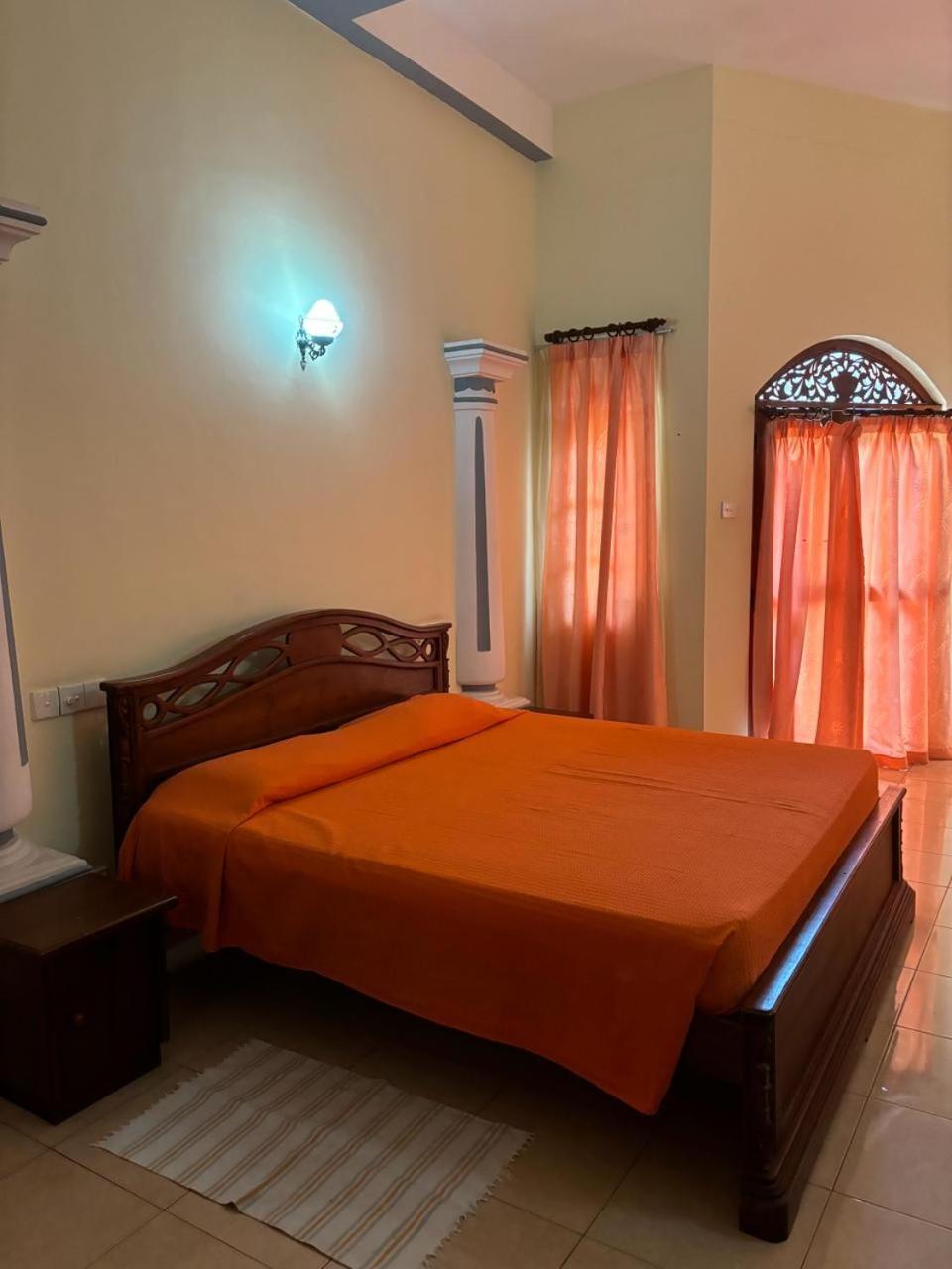 Village Inn Resort Негомбо Экстерьер фото
